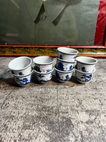 景德镇老厂货，青花梧桐小酒杯9只合售