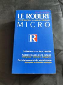 LE  ROBERT  M  I  C  R  O