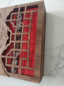 中国京剧艺术百科全书 （豪华版锦缎面 铜板纸印刷 重达7公斤 精致木盒装）