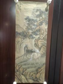 江仲贤
江仲贤先生1936年生于浙江杭州，自幼酷爱绘画艺术，师从黄宾虹专习国画山水，潜心以古人经典作品为师注重基本功锤炼，临习古人不限一家，心印手摹、兼学众长。在浙江美术学院学习期间又受到潘天寿、陆俨少、陆维钊、余任天亲炙，艺术造诣得到了新的提升。