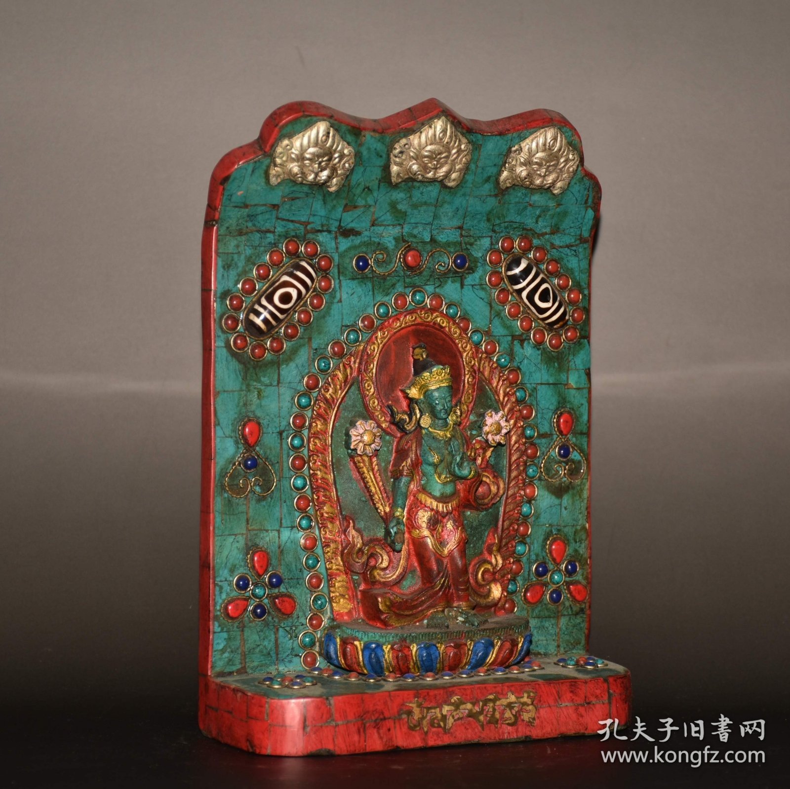 尼泊尔木镶嵌白铜红松绿松天珠宝石唐卡站观音佛板摆件 尺寸：长15厘米 宽6厘米 高22.5厘米 重704克左右