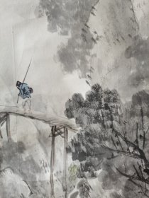 民国原装原裱山水立轴，意境高远，画工一流，高山流水，独木桥上一老翁，寓意连年有余，署名文溪，画面品相保存完好，装裱上部下部有旧迹如图，左边缺一轴头