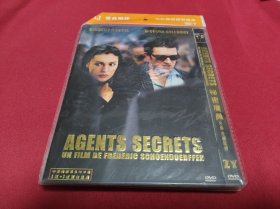 DVD 秘密雇员 莫妮卡贝鲁奇