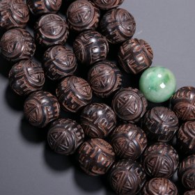 清代 沉香雕团寿纹108佛珠