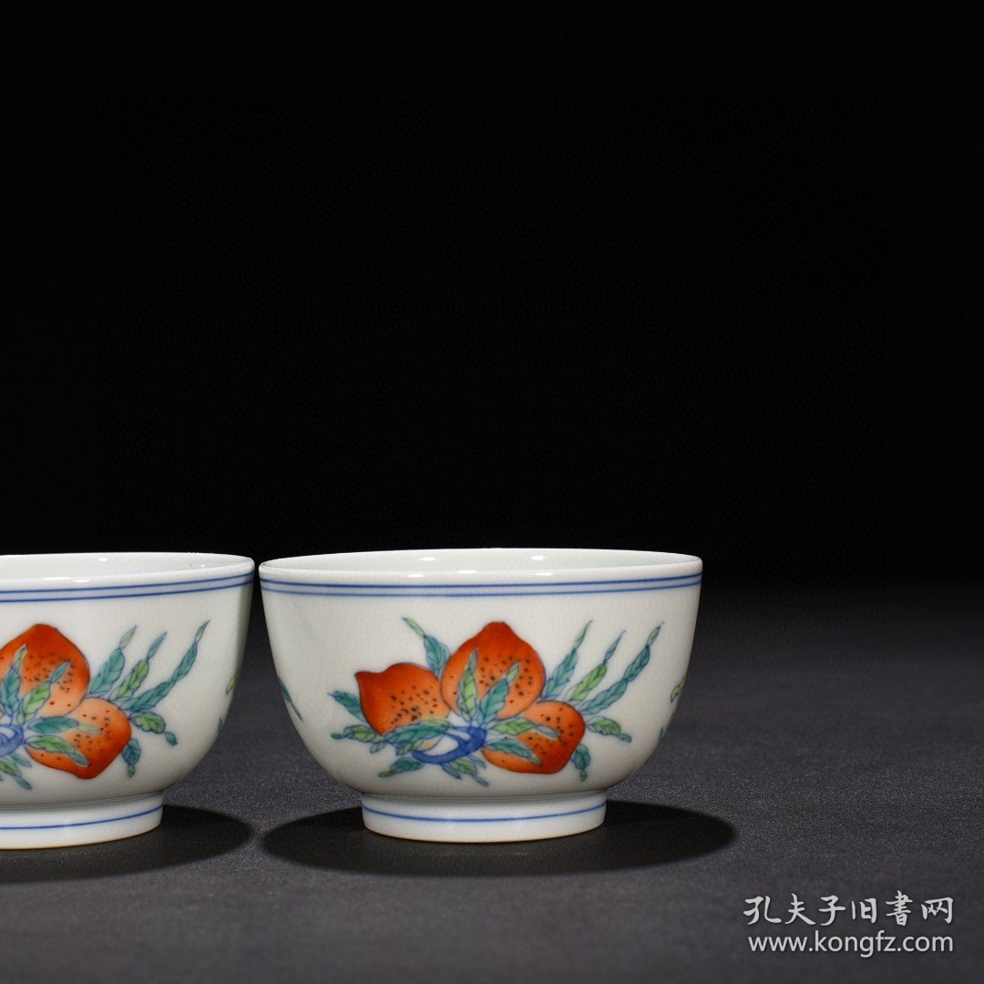 瓷器 清雍正斗彩三果纹杯 5*8厘米