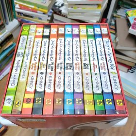 英文原版书 小屁孩日记1-11:Diary of a Wimpy Kid Box of Books (Books 1-11)(纸皮版)(套装共12册，带盒套)