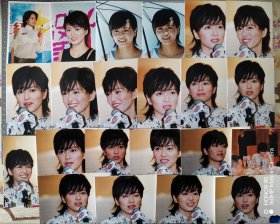 梁咏琪照片97张合售.均是当代歌坛杂志社原版5寸老照片，实物拍摄有现货，要了可以直接下单。 货号: 抽8-1-024