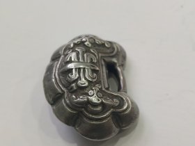 老银锁一件