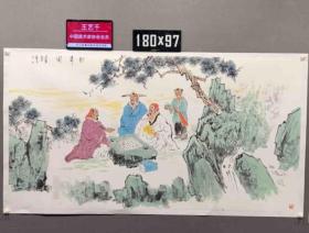 中美协王艺千老师，六尺整张精品人物画代表作，山水人物，极其雅致，不二轩出品，绝对保真附收藏证书，顺丰包邮
王艺千，原名王健，河北廊坊人，籍贯河南周口，1958年11月生。现居北京。中国美术家协会会员[1]、国家一级美术师、中国水墨研究院院士、北京南海画院特聘画家、中国三峡画院特聘画家。九十年代初师从著名画家李世南先生。