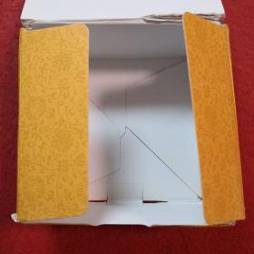 名家老版连环画：关庆留专辑,，,空盒无书