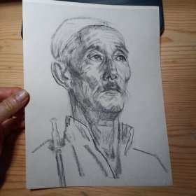 16开人物素描散页画一张