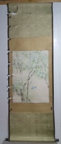 刘刚 四川诗书画院 专职画家 中国工笔画学会会员 原装原裱工笔花鸟画立轴 画心裂口，见图。画心尺寸65*45厘米。