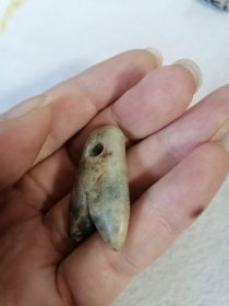 旧藏 红山文化 牙型器佩饰 尺寸3.9x2.1x0.9