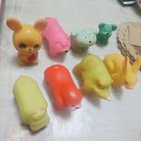 橡胶塑料玩具12个