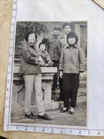 军人家庭照片