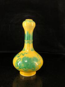 瓷器，黄底绿釉瓶