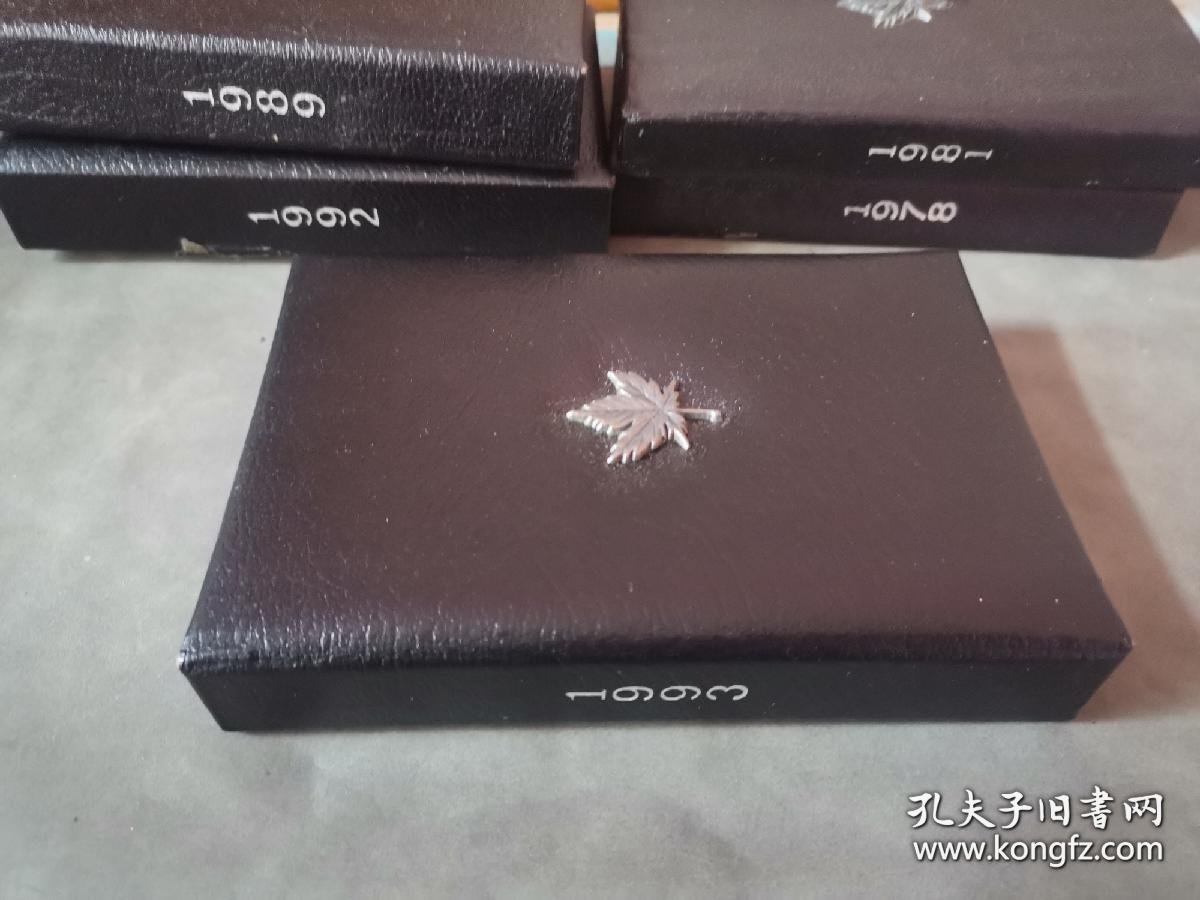 加拿大硬币，1993年精制币套装，银币有氧化。