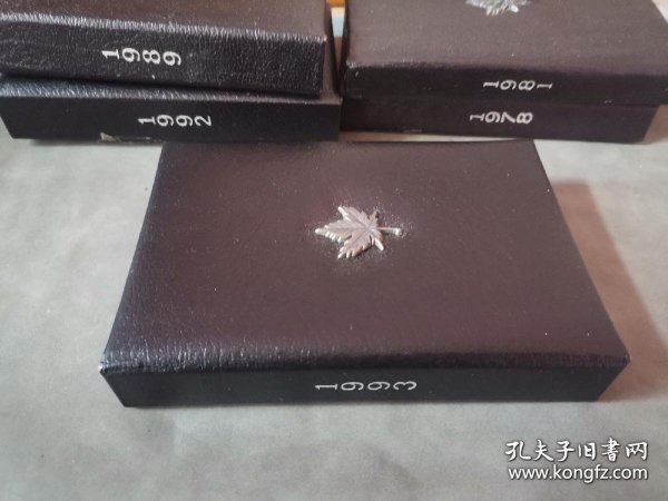 加拿大硬币，1993年精制币套装，银币有氧化。
