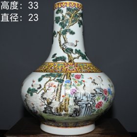 大清咸丰年制高档粉彩松鹤延年纹纯手绘观赏胆瓶，货色精美。 高度：33厘米 直径：23厘米