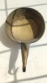 旧藏老铜器一体刨制水瓢