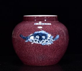 明宣德釉里红青花鳜鱼纹罐 20*22厘米