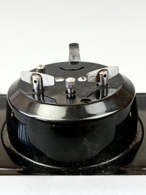 七十年代【最亲密的战友】闹钟、全品完整，可正常使用，实拍如图！