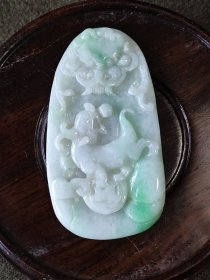 天然A翡飘阳绿瑞兽玉佩挂件