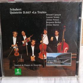Schubert
精装正版CD