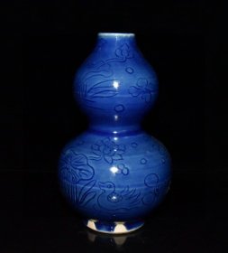 乡下收的元代霁蓝釉雕刻鸳鸯戏水葫芦瓶【20.3x12cm】