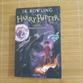 Harry Potter and the Deathly Hallows《哈利波特与死亡圣器》，平装，32开，619页，正版，J.K. Rowling，Bloomsbury出版，英文原版