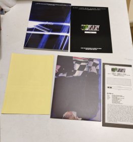 StrayKids专辑ODDINARY首发版梅尼耶 (CD光盘+贴纸+海报+卡片) 韩版原版 蓝色版 (光盘已试听,可以正常播放完整)