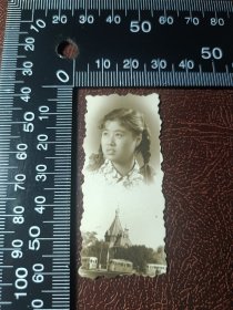 56年美女签赠照片，Z143