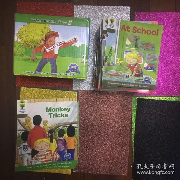 【正版 品佳  包快递】oxford reading tree（牛津阅读树）1阶90本，2阶67本，一共157本，2阶带原装盒， 正版 私藏 无字无划无章   包快递 当天发