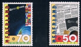 荷兰邮票1983年欧罗巴成就宇航国旗报纸2全新