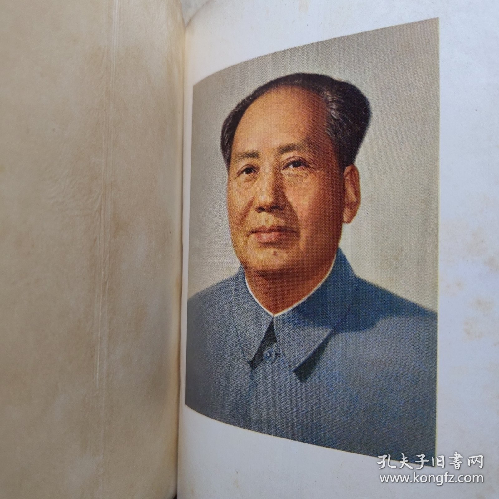 农村是一个广阔的天地，在那里是可以大有作为的（毛主席军装头像笔记本/日记本）精装本 照毛主席的指示办事（笔记本手抄手写报纸剪贴时代特色时代记忆历史）看图