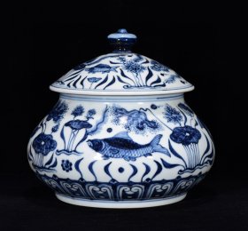 明宣德年青花鱼藻纹盖罐20*20厘米
