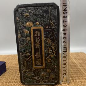 墨块 墨锭 拍鼓龙舞图
【尺寸】10.8*21.5*2.2cm(手工测量略有误差)
【重量】571.5g