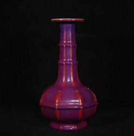 旧藏宋钧窑奉華款玫瑰紫釉八方瓶，高27×16厘米