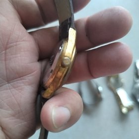 西铁城 镀金机械表 上弦 正常工作。