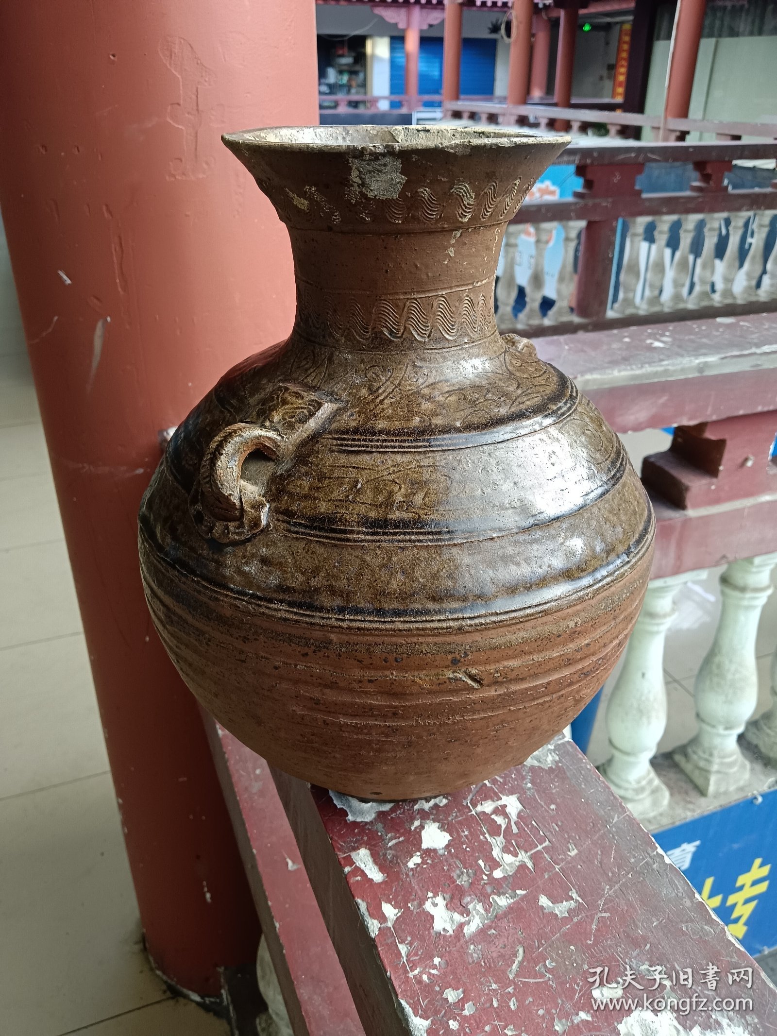 汉代青瓷瓶