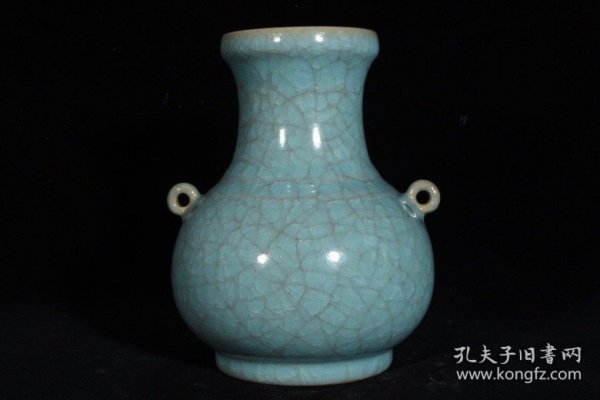 宋汝窑冰裂纹双系瓶，高18.3×15厘米