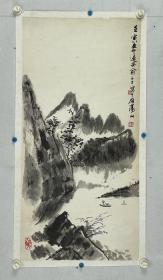 俞子才 （1915.7—1992.9）名绍爵，以字行，斋名睫巢、春水草堂。浙江湖州人。童年爱好绘画，1938年从吴湖帆学画，专攻山水，尤擅长金碧青绿山水。书法不拘一格，传统深厚。先后应聘于上海美术专科学校、浙江美术学院、上海大学美术学院任教，兼任上海中国画院学馆等任教。为中国美术协会会员、上海市美术家协会会员、上海大学美术学院教授兼学术委员、上海中国画院画师。