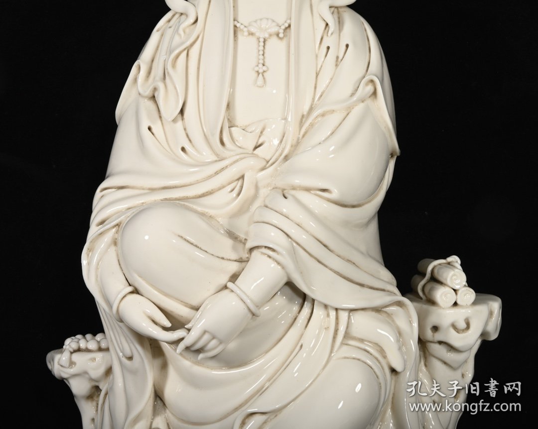 点击查看原图 旧藏 明德化窑何朝宗款自在观音一尊 高46×24厘米