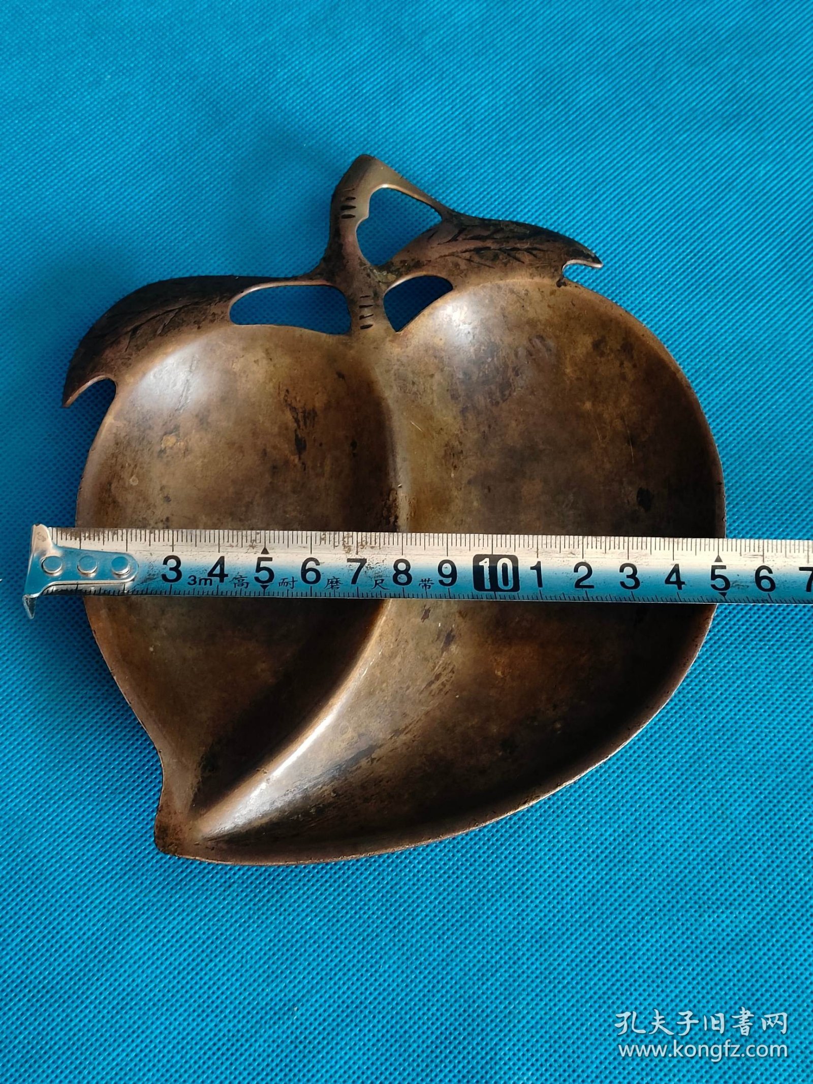 拆迁收来清代铜笔洗，包浆浓厚，完整无损，保老保真。