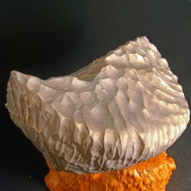 新疆吐鲁番鄯善地区戈壁滩特有石种—碳质金刚风凌陨石（疑似铜陨 微磁）重量：5公斤 观赏性极高