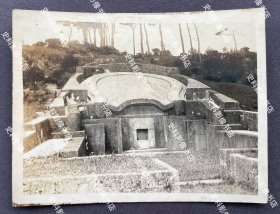 【台湾旧影】民国时期 台湾岛上富贵人家的豪华墓地 原版老照片一枚
