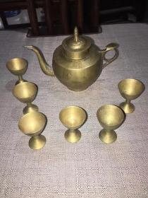 民国时期铜酒壶一套，品相一流，包浆自然，老铜器收藏佳品