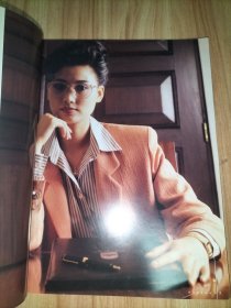 GODEHWA 金马时装服饰宣传画册【中国上海金马时装有限公司】应该是90年代的或2000年左右的。