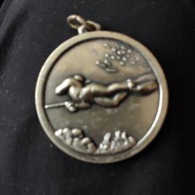 外国体育纪念章直径40毫米铜镀银潜水
