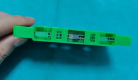 【磁带】古巨基 天气会变〈所有音像制品,版本自鉴!!!!由于属于特殊可复制性商品,不接受任何原因的退换,不,退,不,换!试听可以正常播放,请看好图片下单,播放器不同,播出的声音不同,不保音质! 〉